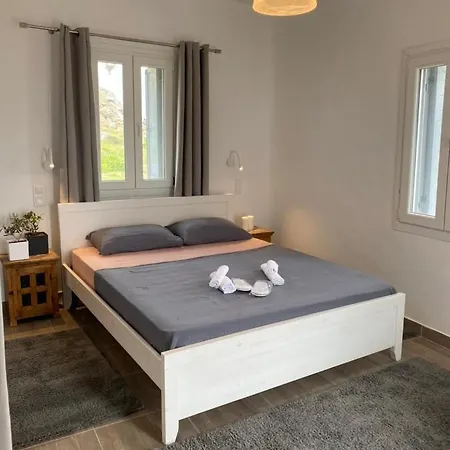 Adelais Apartment *