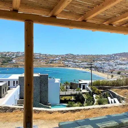 Adelais * Mykonos Town
